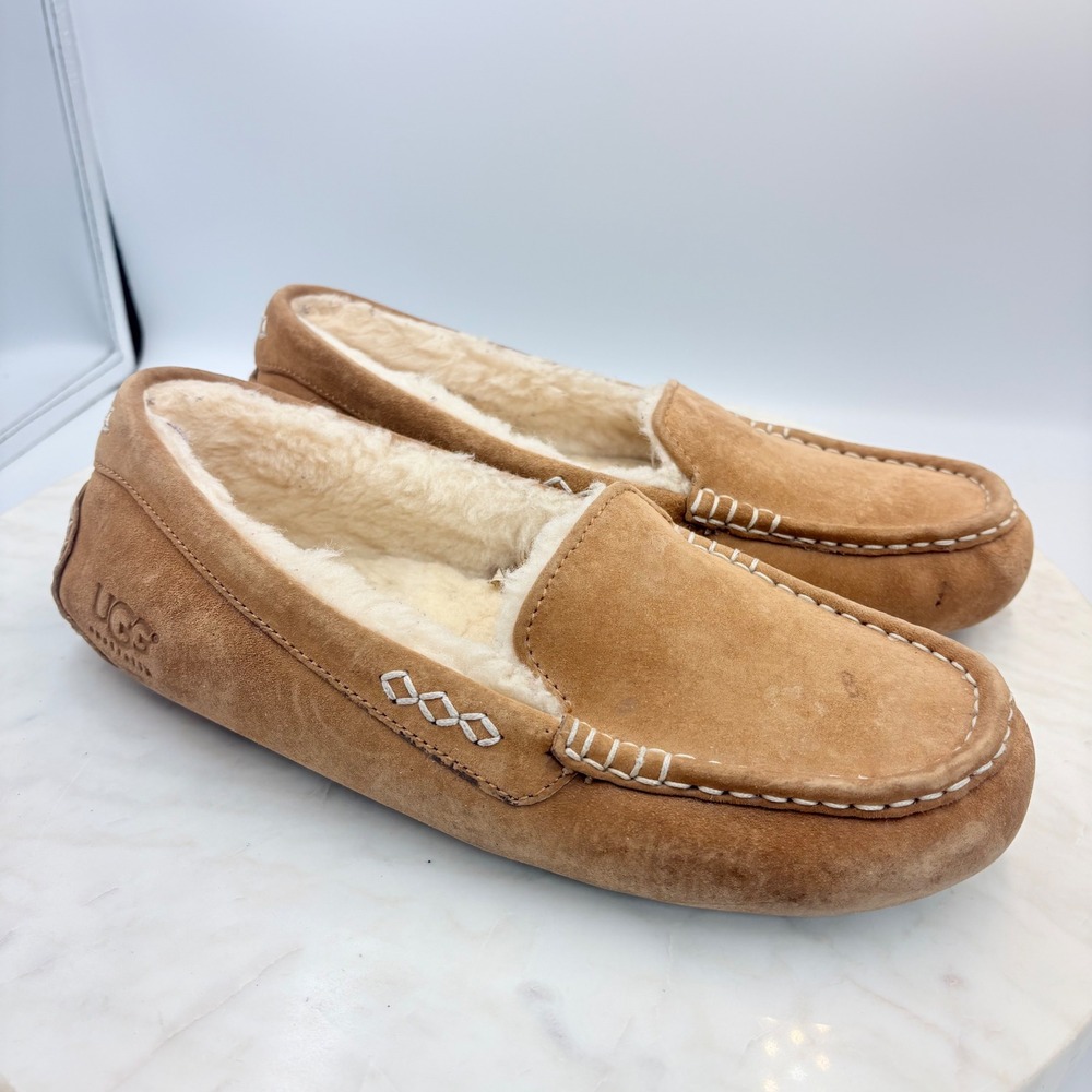 UGG Ansley Moccasin Slippers Womens 10 Chestnut Suede Wool Lined Loafers Cozy